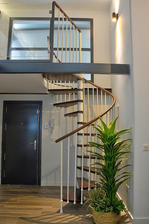 Duplex Moderno En Alameda Apartment Sevilla Exterior foto